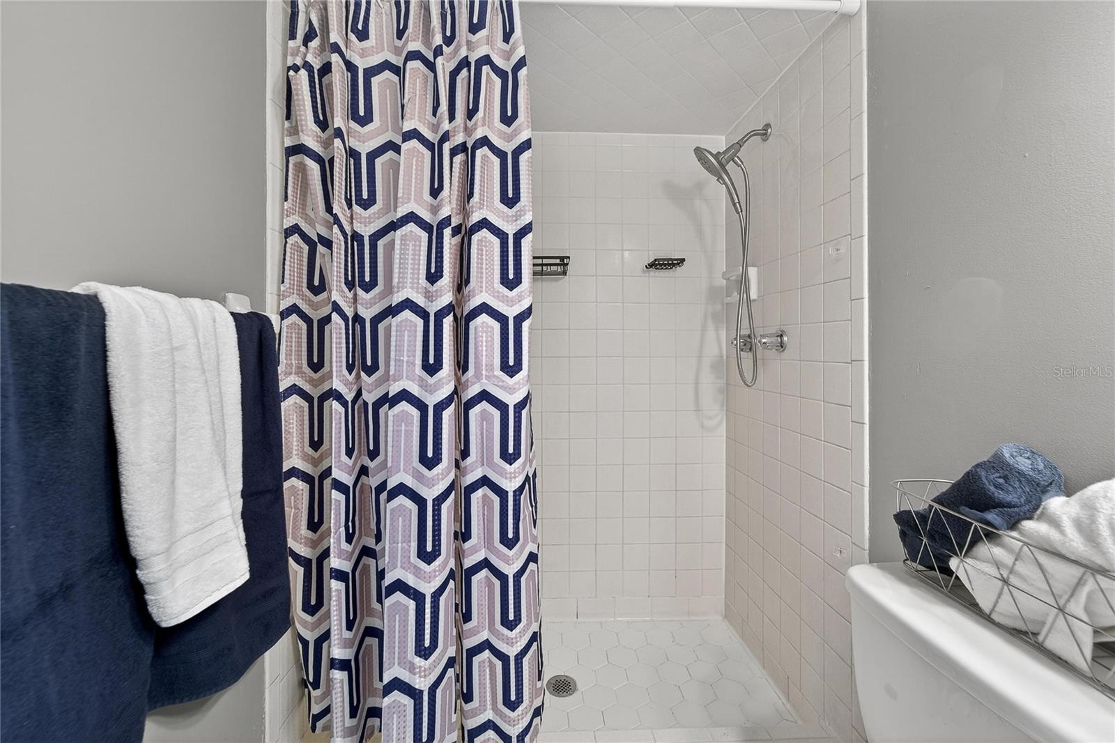 PINESTHE - Residential