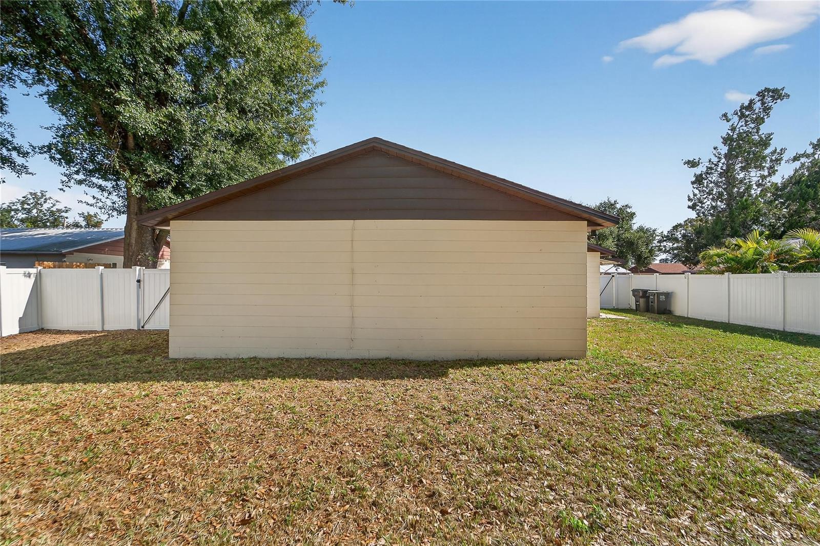 PINESTHE - Residential