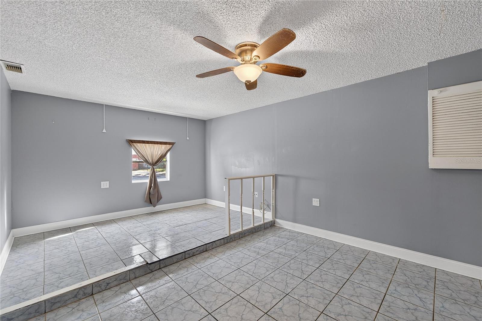 PINESTHE - Residential