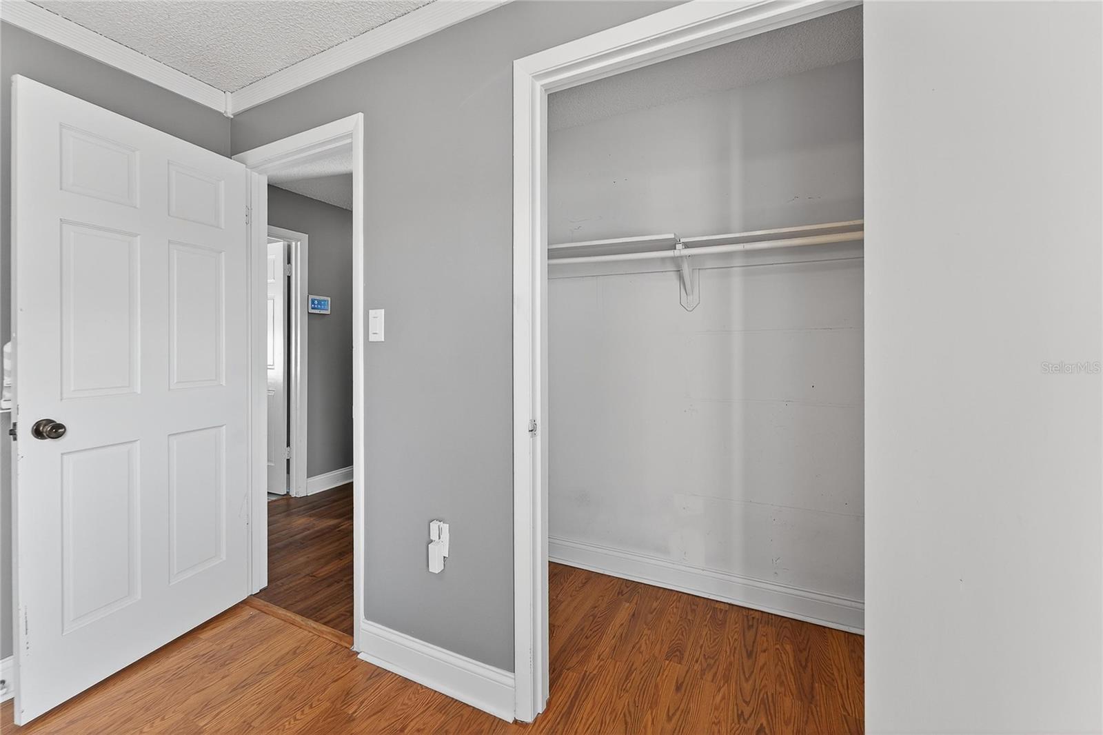 PINESTHE - Residential