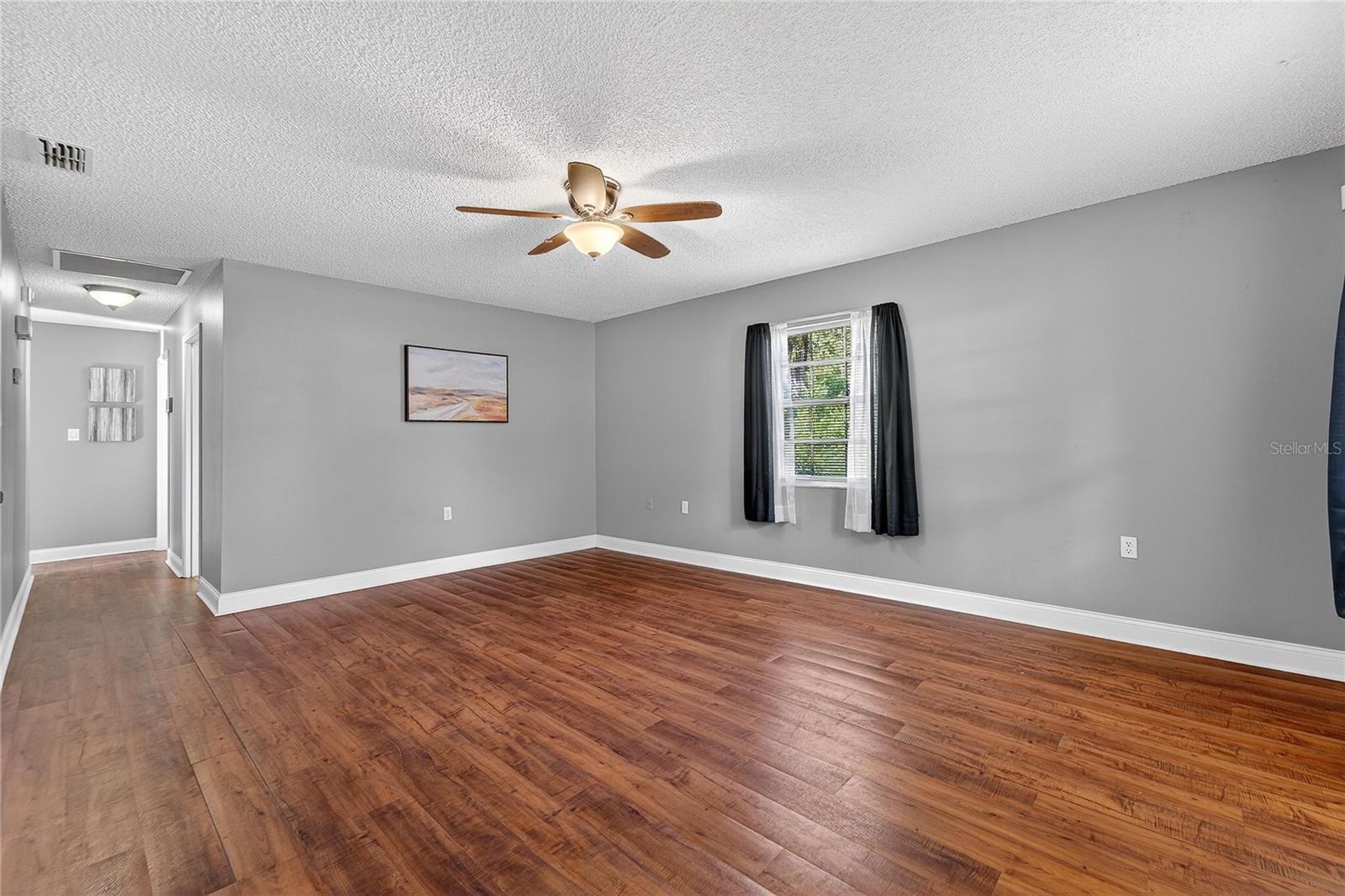 PINESTHE - Residential