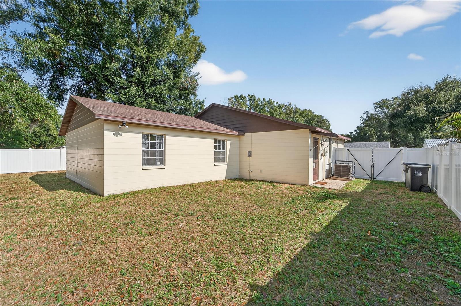 PINESTHE - Residential