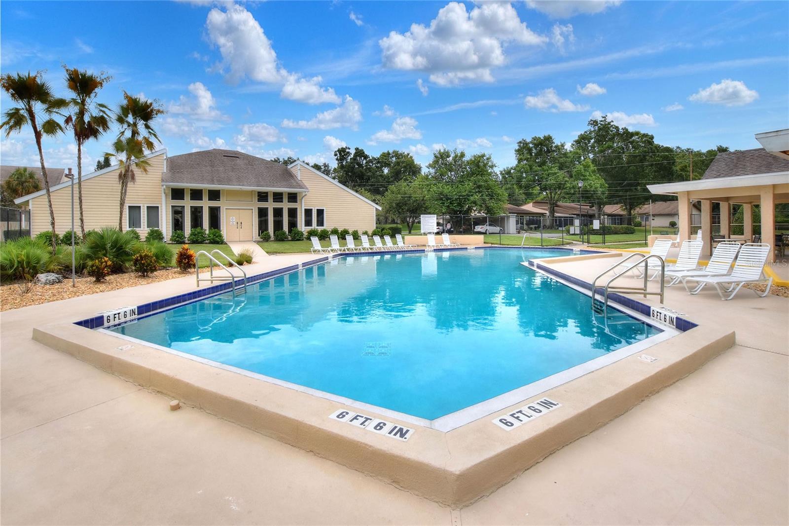 KIMBERLEA CONDO 05 - Residential