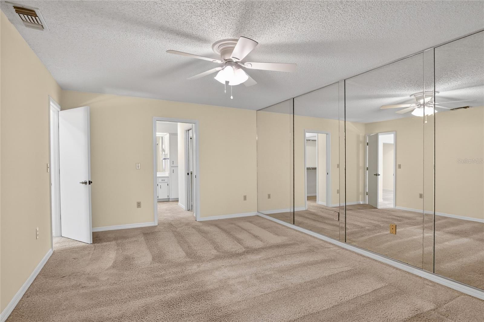 KIMBERLEA CONDO 05 - Residential