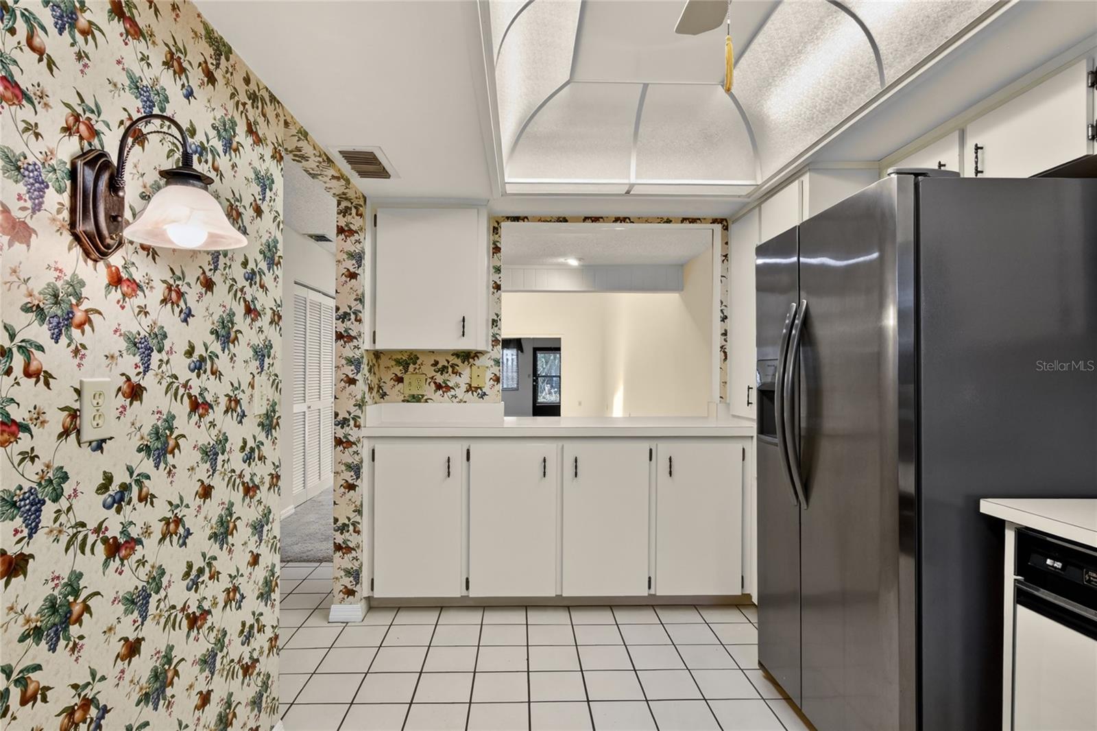 KIMBERLEA CONDO 05 - Residential