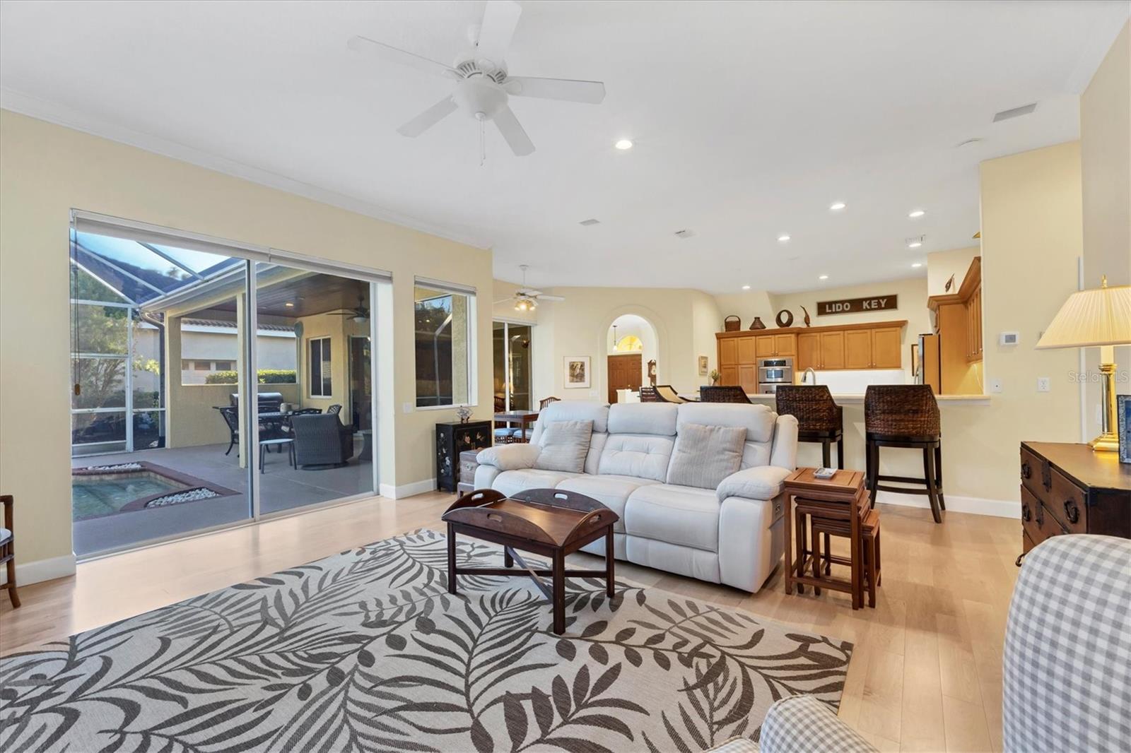 UNIVERSITY PARK - Residential