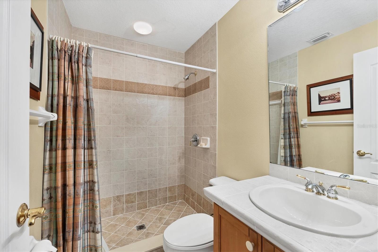 UNIVERSITY PARK - Residential