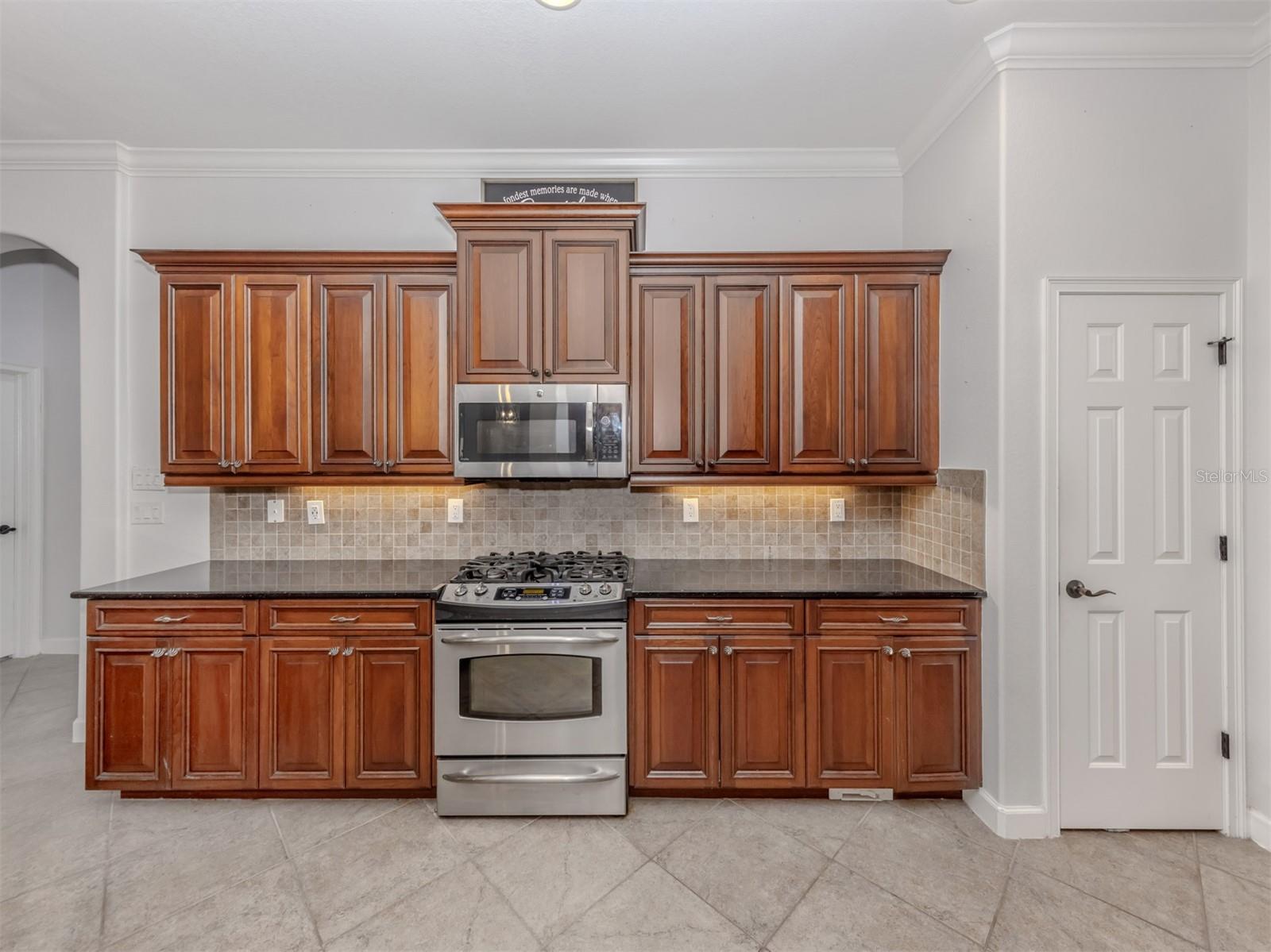 VENETIAN GOLF & RIV CLUB PH 03H - Residential