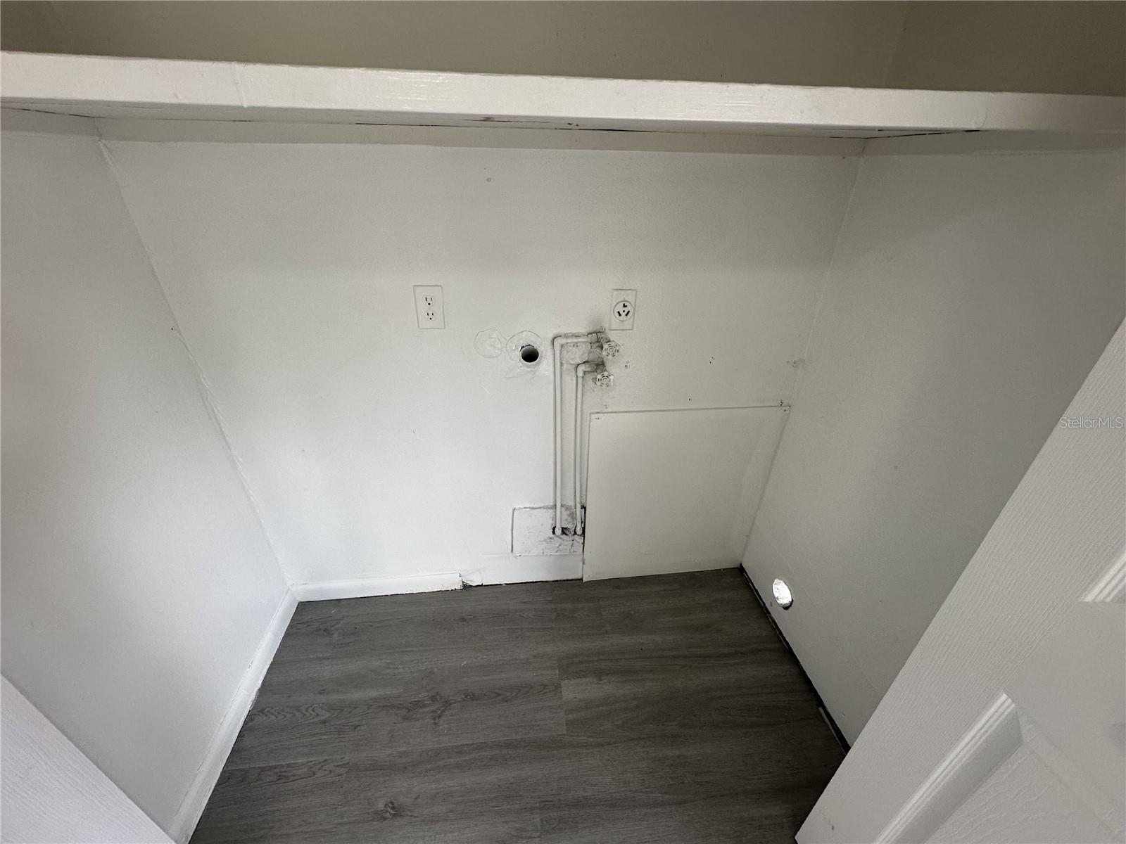 SUNSET TERRACE SUB - Residential Lease