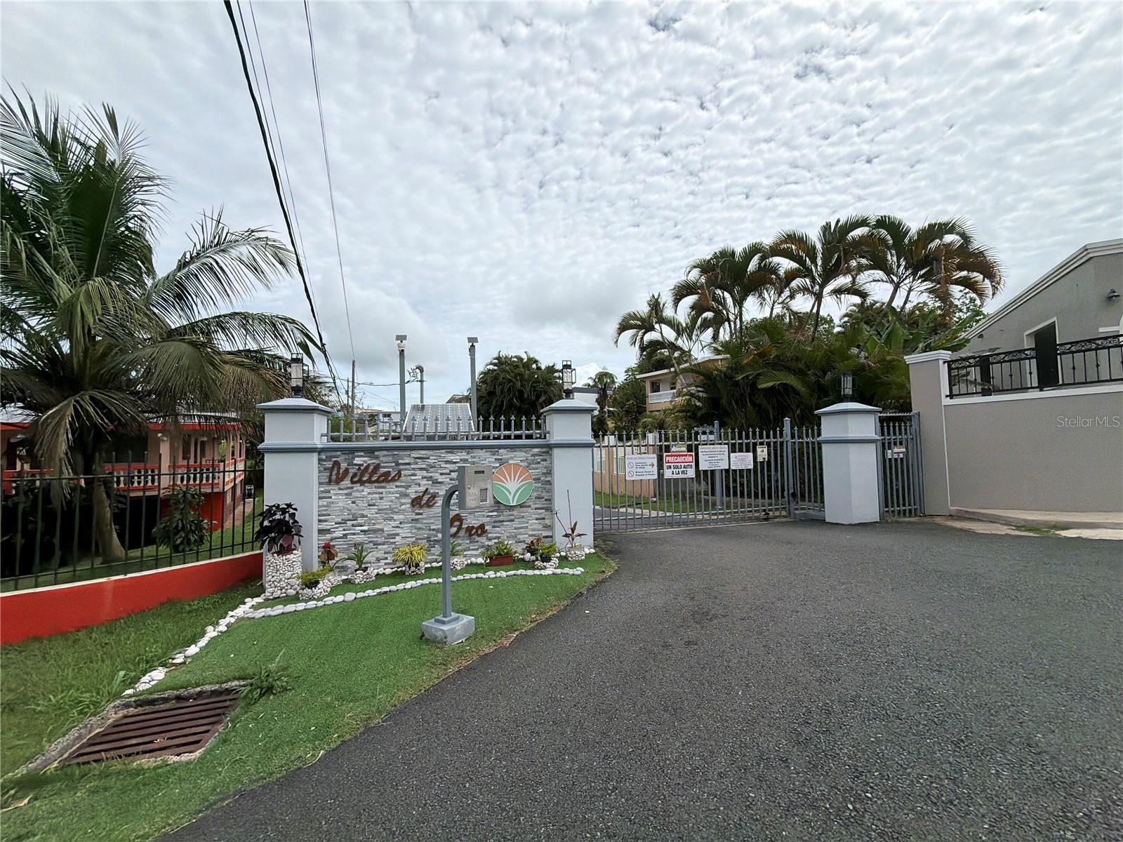 VILLAS DE ORO DEVELOPMENT - Residential