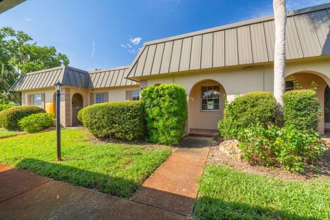 Photo of 4433 Sunstate Drive, New Port Richey, FL 34652 (MLS # TB8543383)