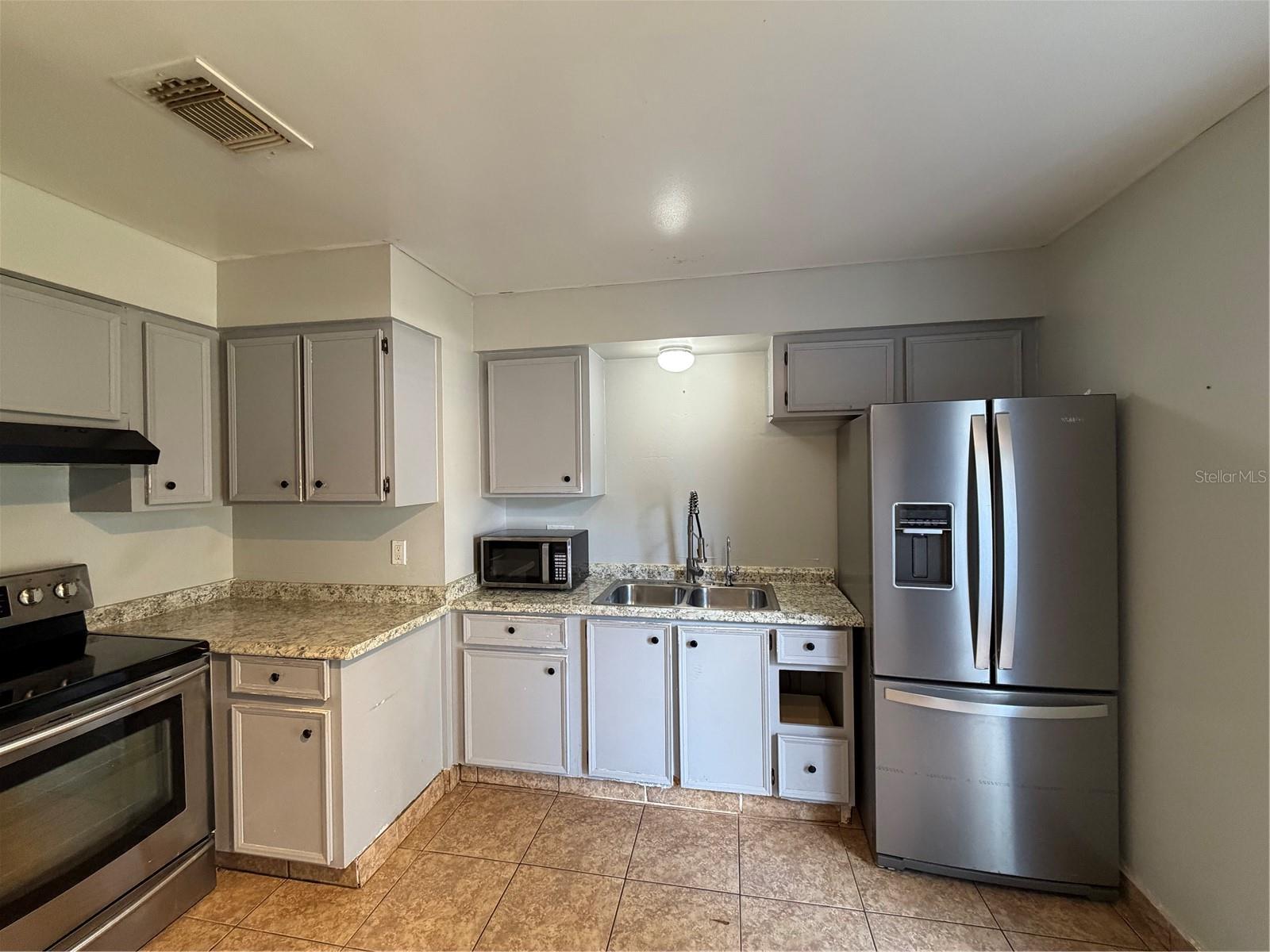 MARBRISA VILLAS - Residential