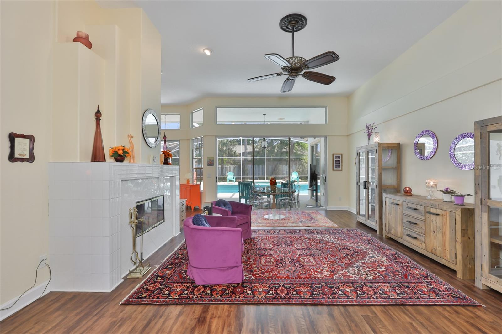 HUNTERS CREEK TR 130 PH 01 - Residential