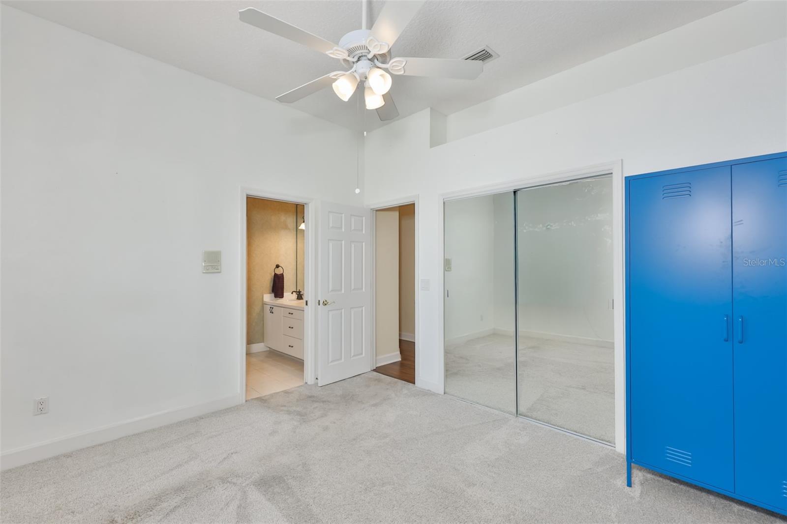 HUNTERS CREEK TR 130 PH 01 - Residential