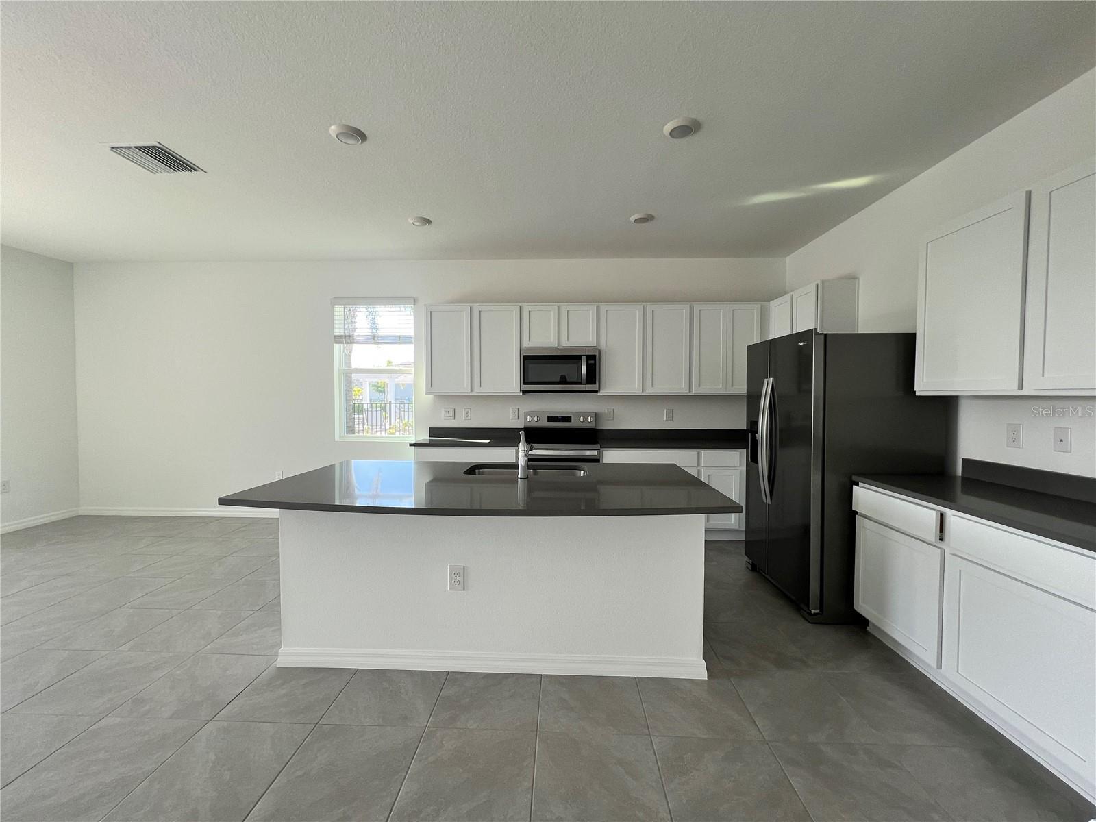 MANGROVE POINT PHASE 1 LOT 286 - Residential Lease