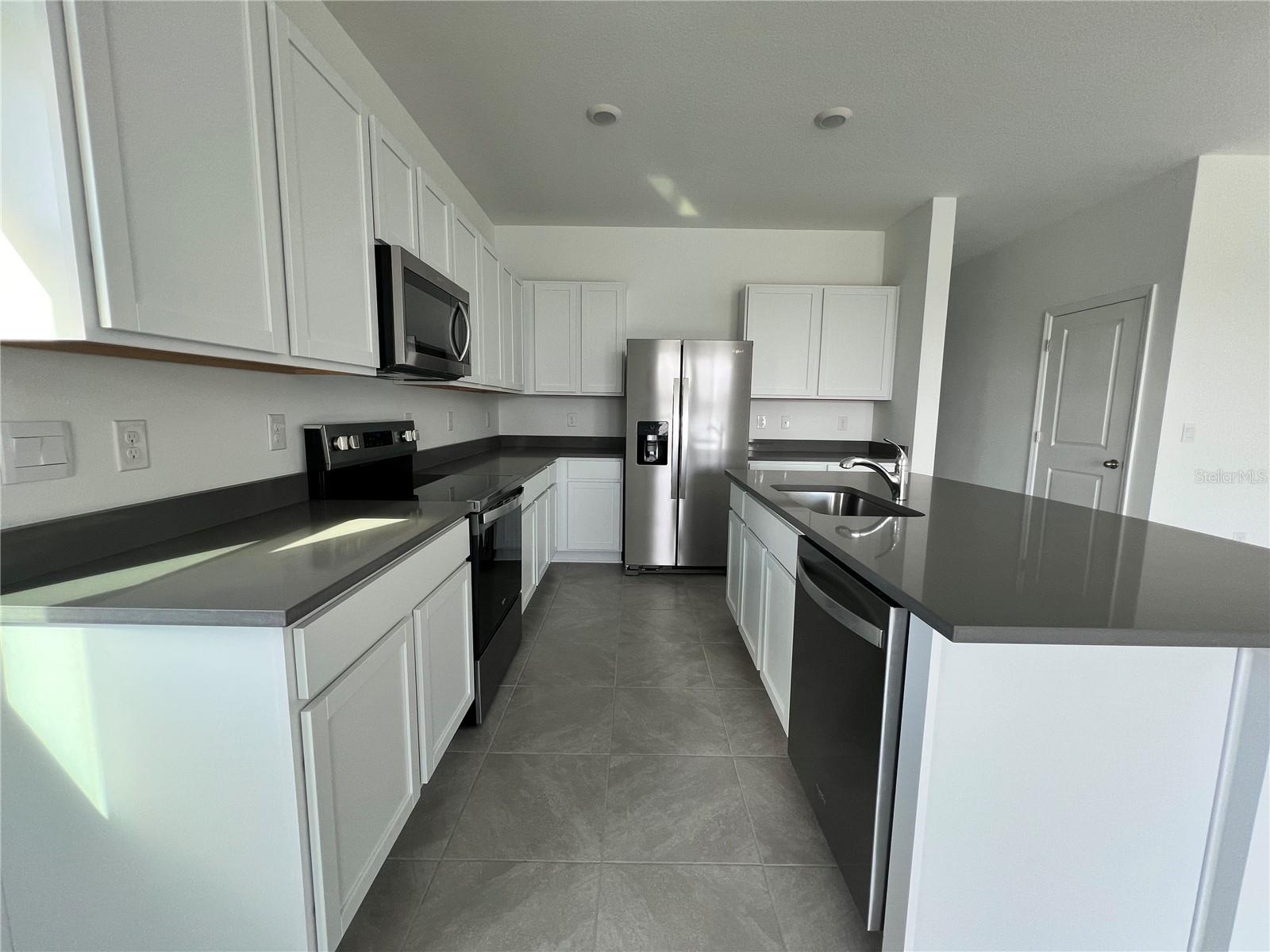 MANGROVE POINT PHASE 1 LOT 286 - Residential Lease