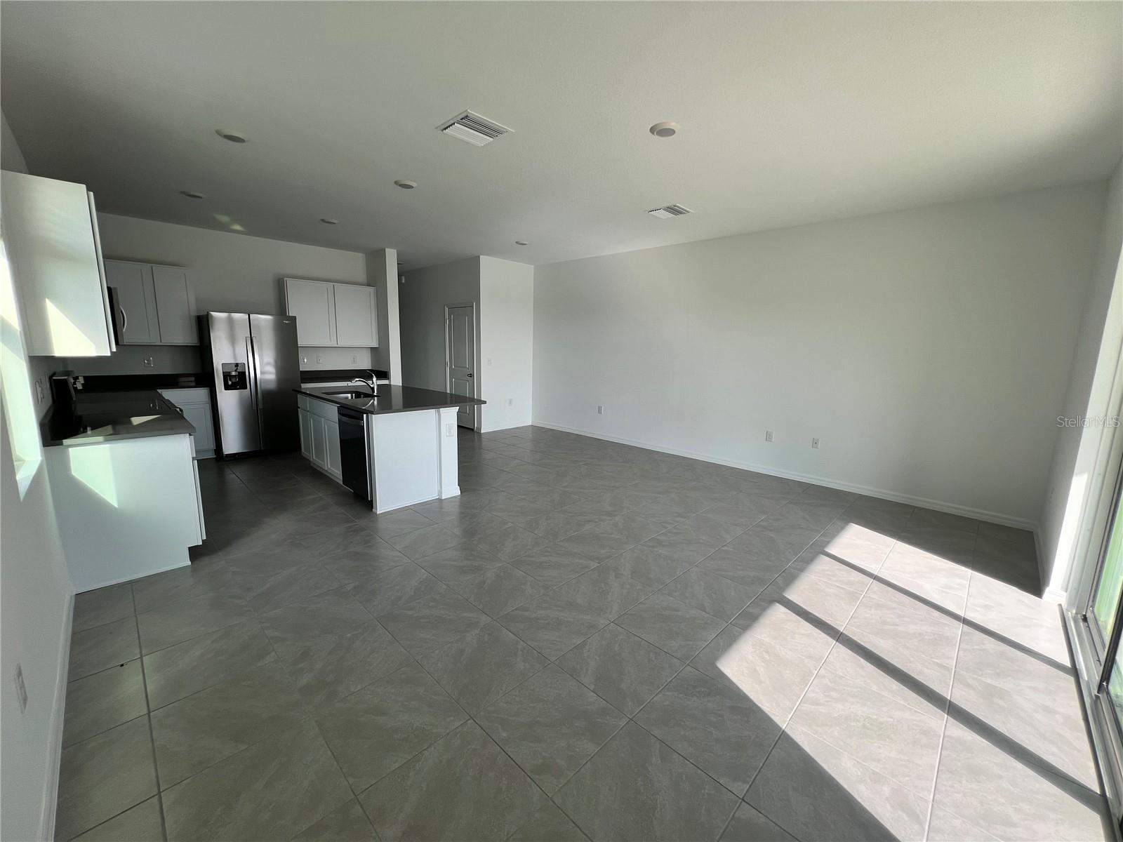 MANGROVE POINT PHASE 1 LOT 286 - Residential Lease