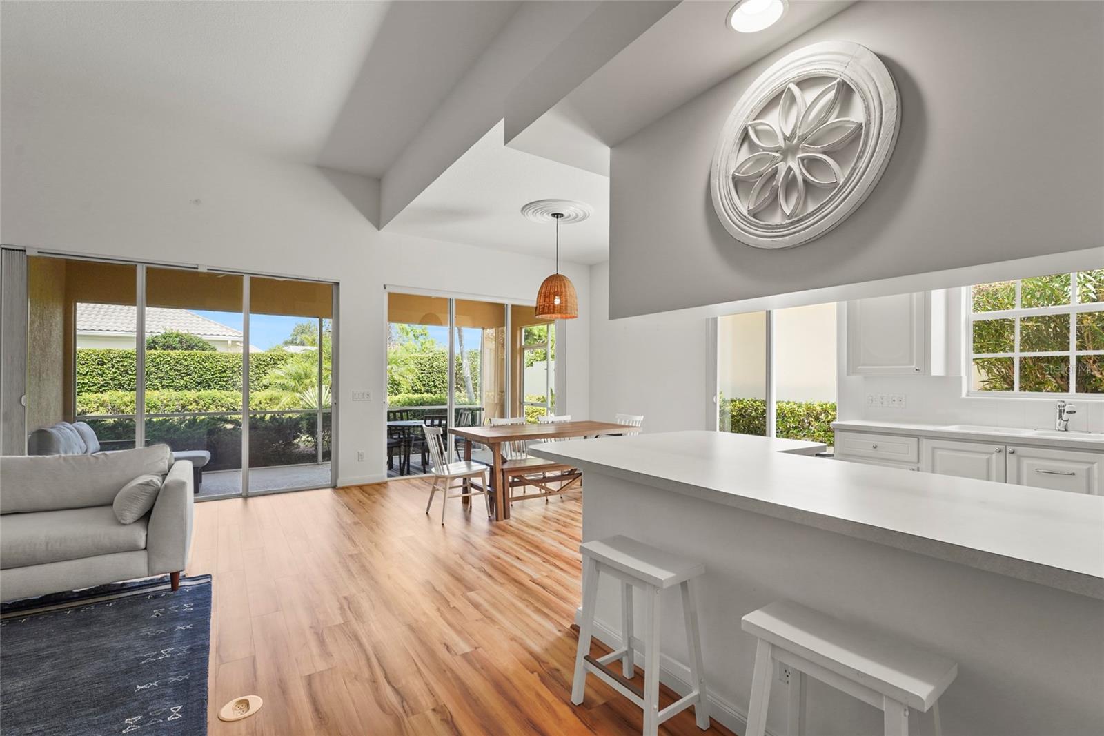 VILLAGEWALK - Residential
