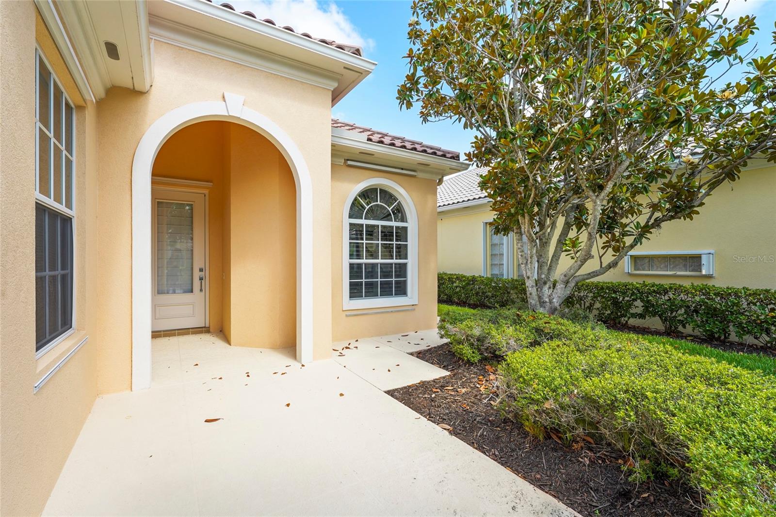 VILLAGEWALK - Residential