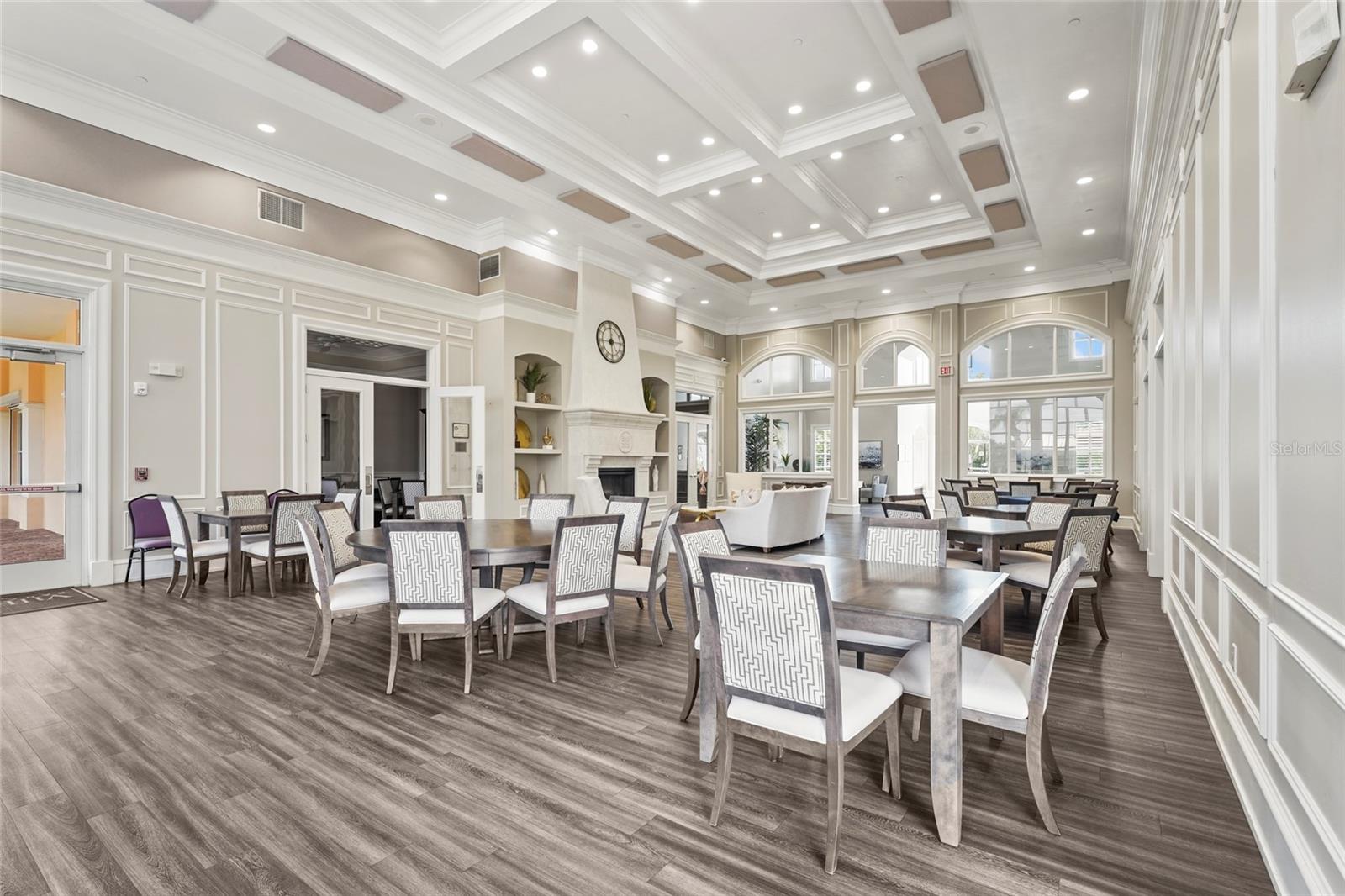 VILLAGEWALK - Residential