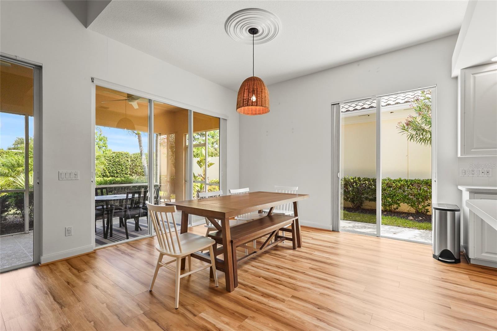VILLAGEWALK - Residential