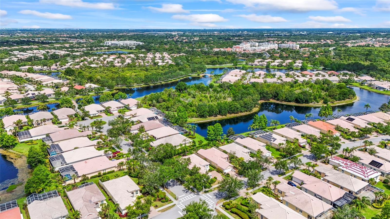 VILLAGEWALK - Residential