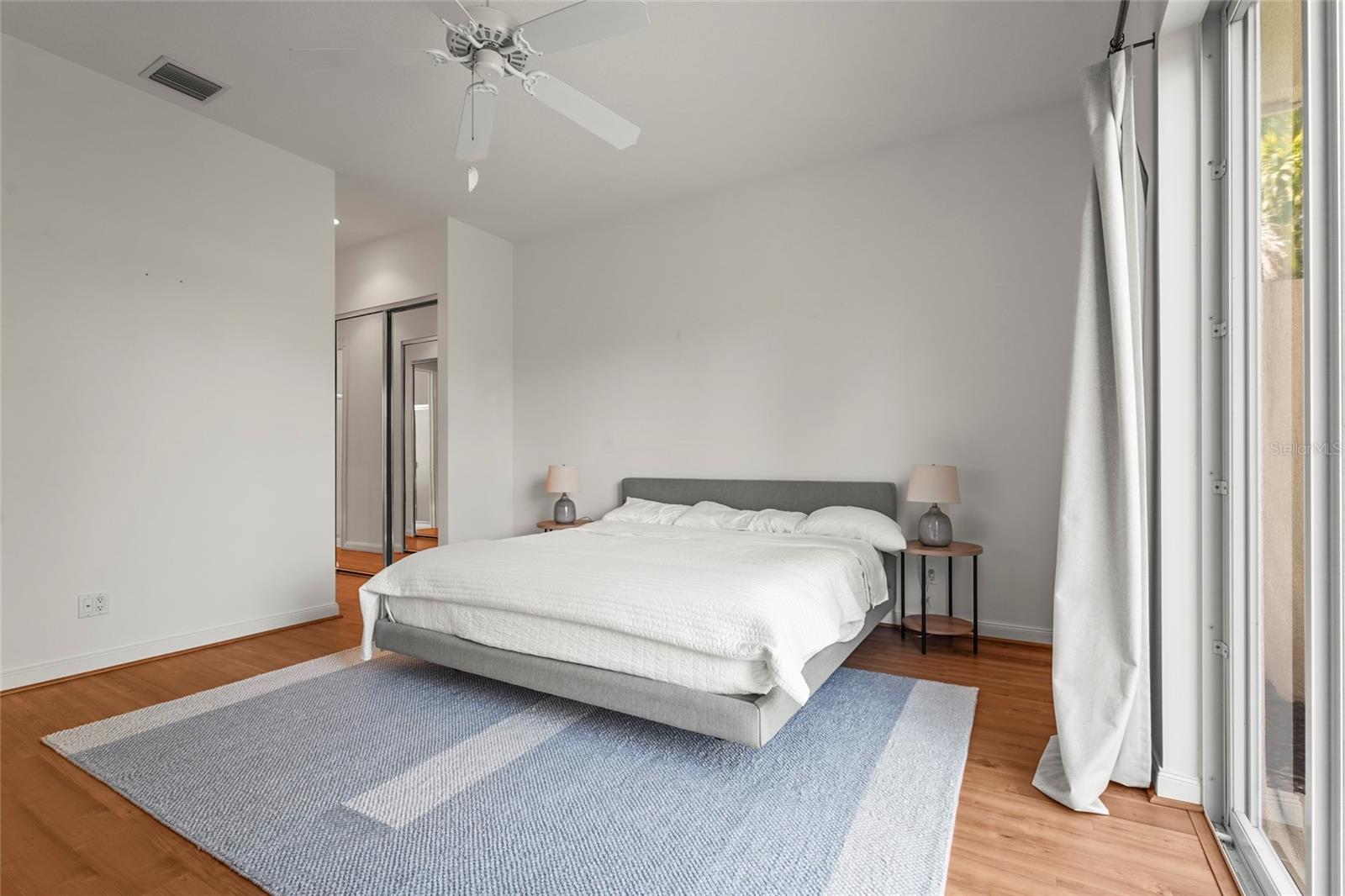 VILLAGEWALK - Residential