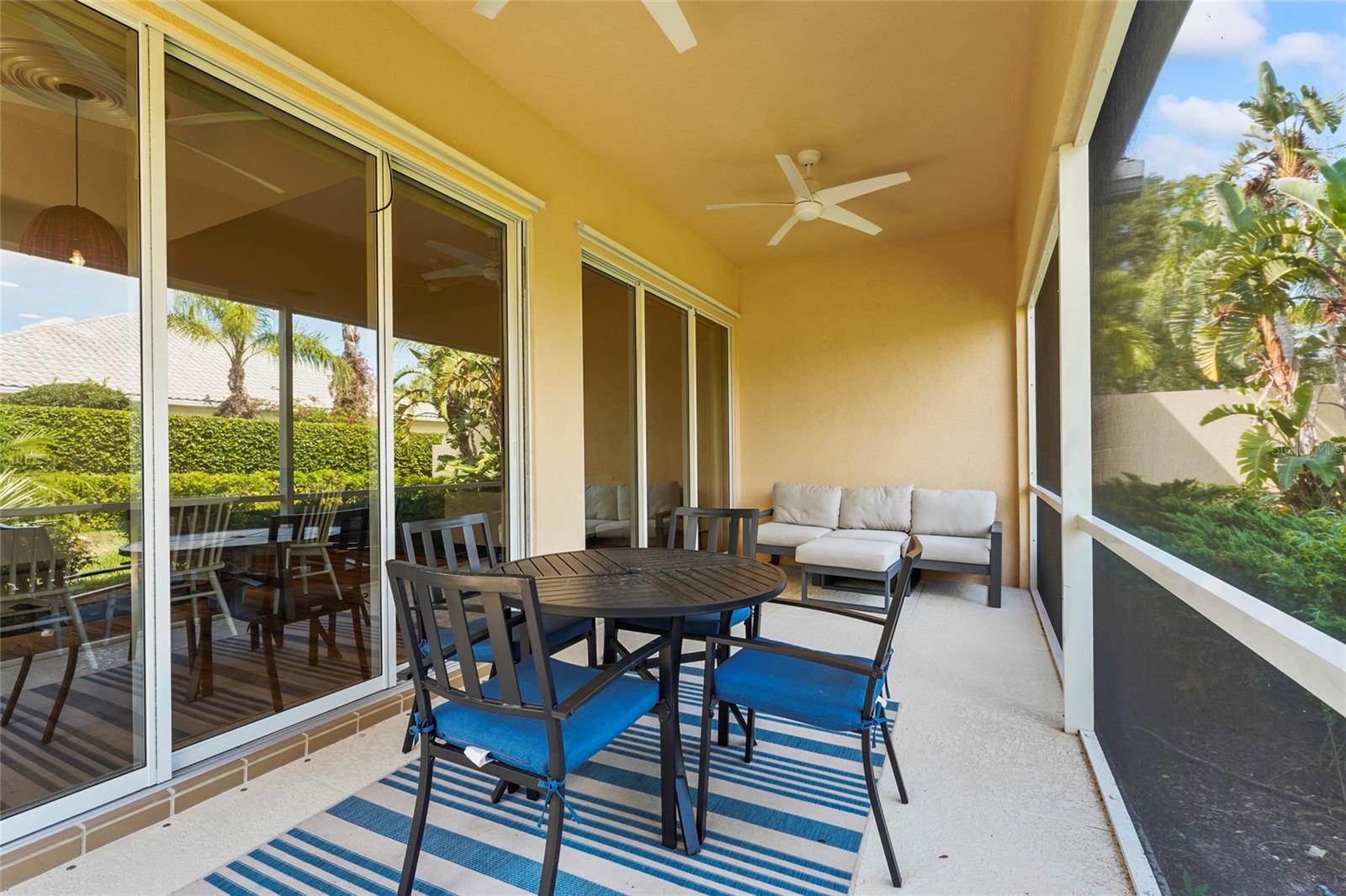 VILLAGEWALK - Residential