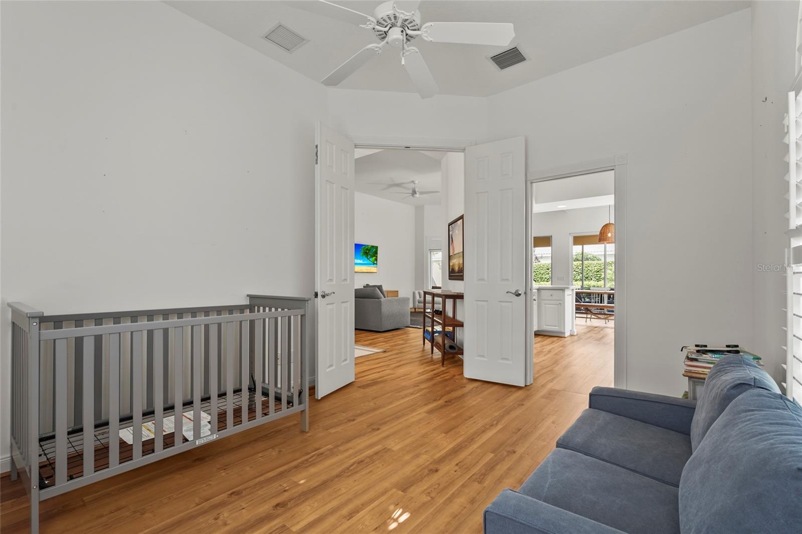 VILLAGEWALK - Residential