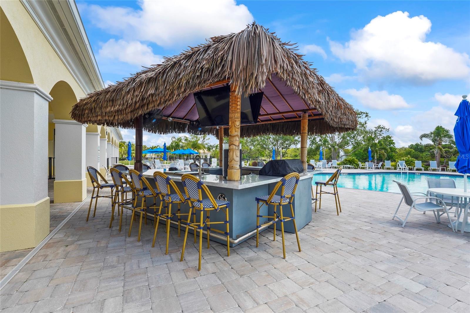 VILLAGEWALK - Residential