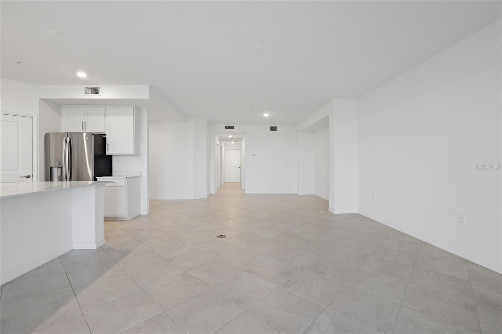 CALUSA COUNTRY CLUB - Residential