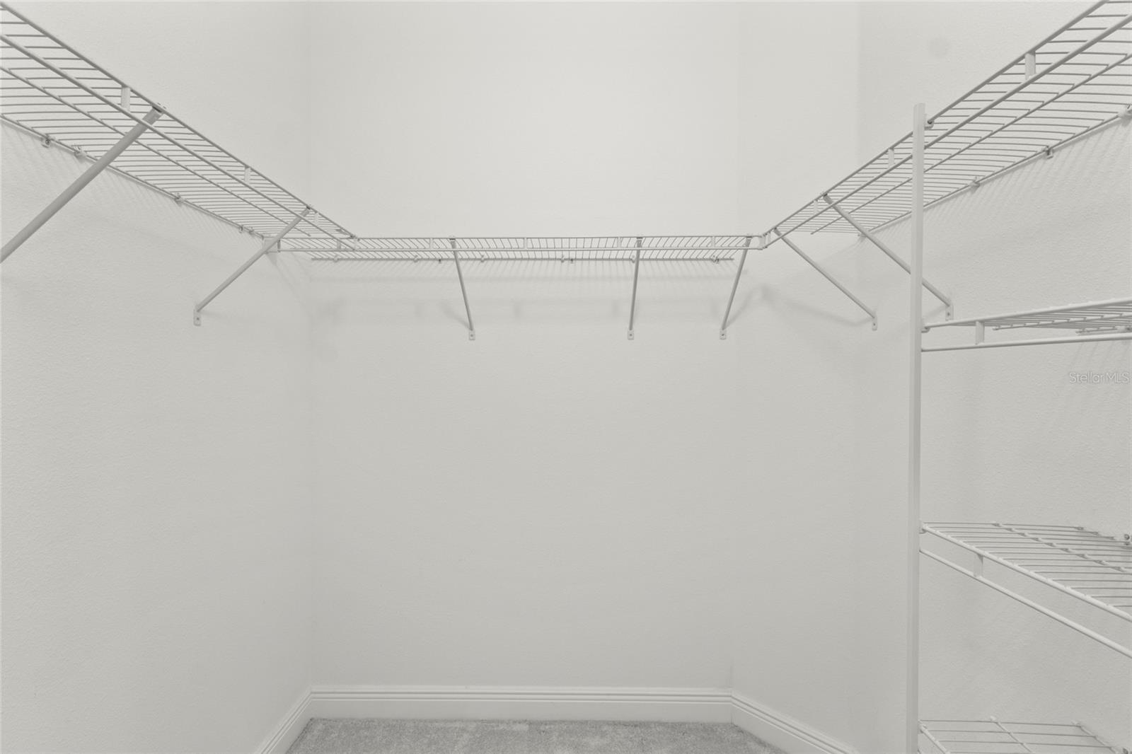VICENZA PH 1 - Residential