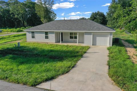 Photo of 2 Pine Course Drive, Ocala, FL 34472 (MLS # OM706748) Photo of 2 Pine Course Drive, Ocala, FL 34472 (MLS # OM706748)