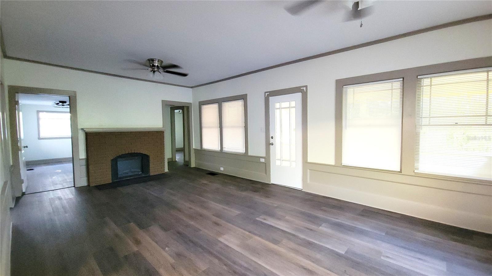 GROVELAND HEIGHTS - Residential