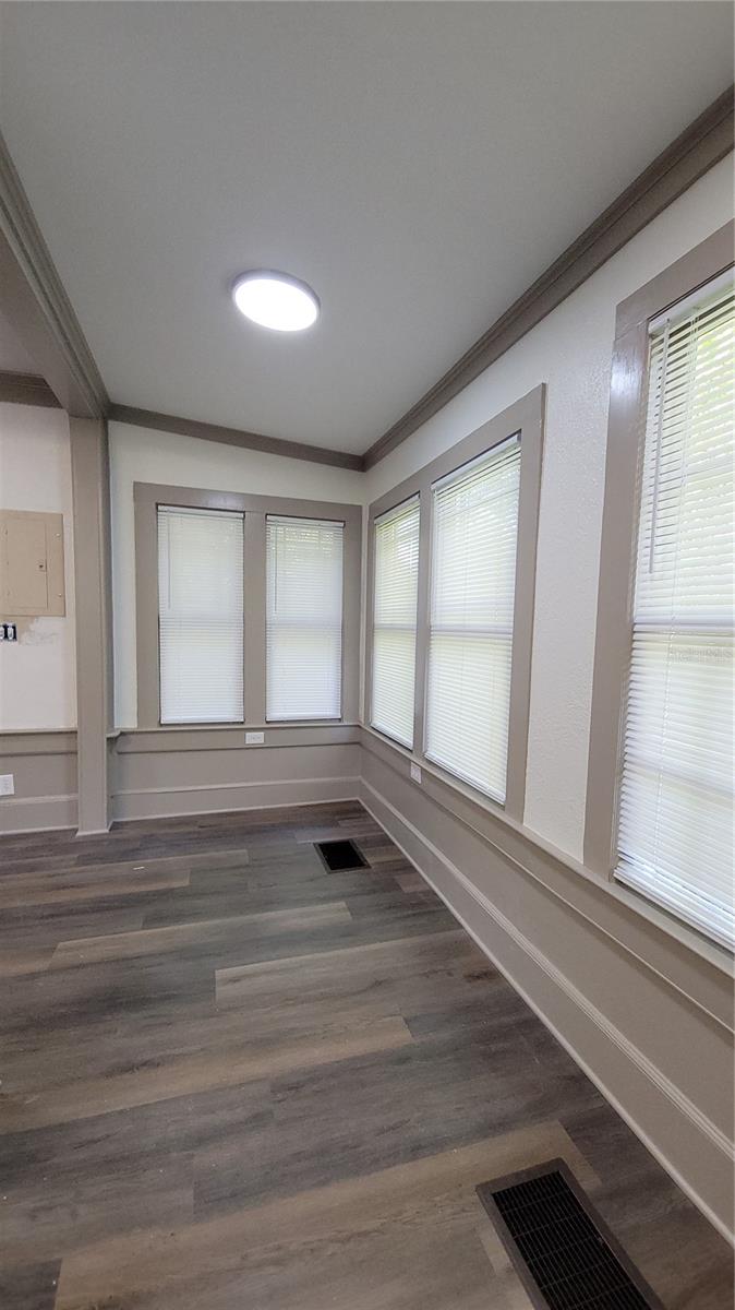 GROVELAND HEIGHTS - Residential