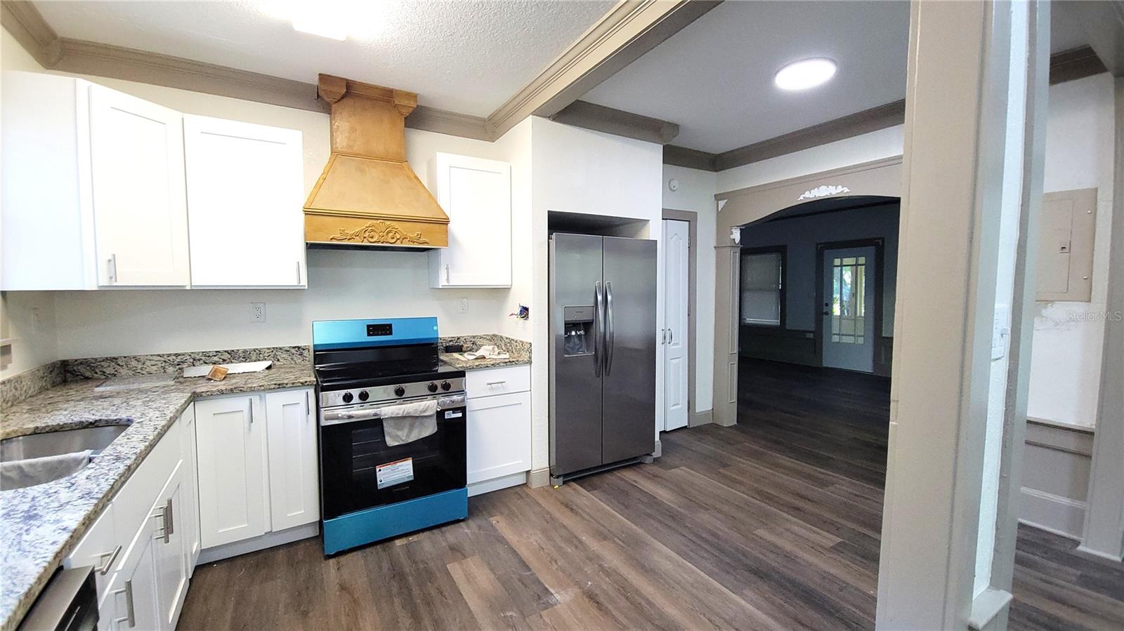 GROVELAND HEIGHTS - Residential