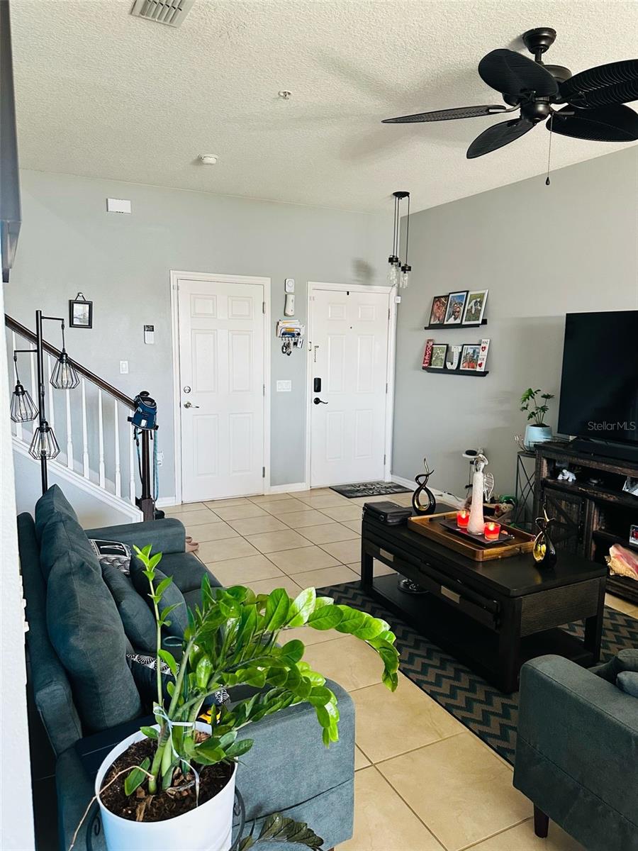 2285 SEVEN OAKS DRIVE