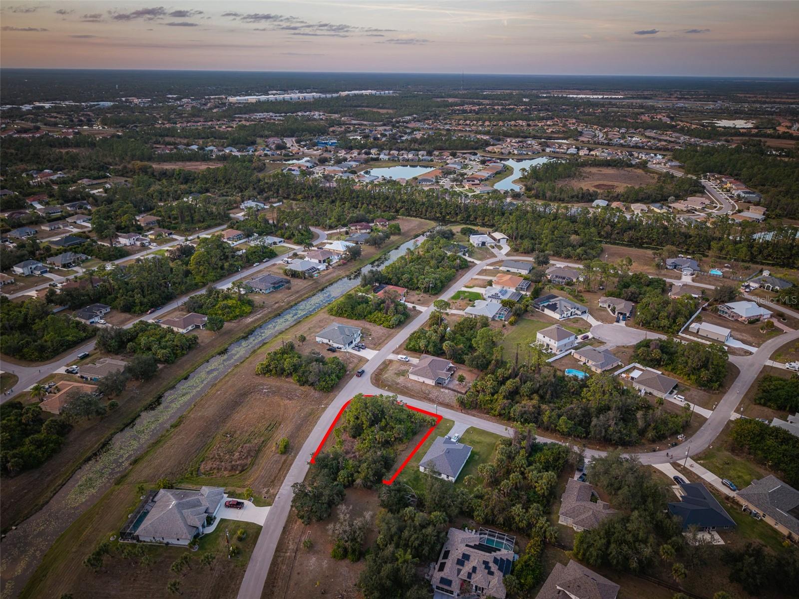 PORT CHARLOTTE SUB 49 - Land