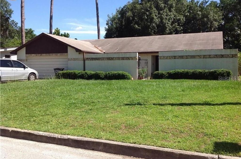 Photo of 6316 Cheryl Street, Orlando, FL 32819 (MLS # O6356694)