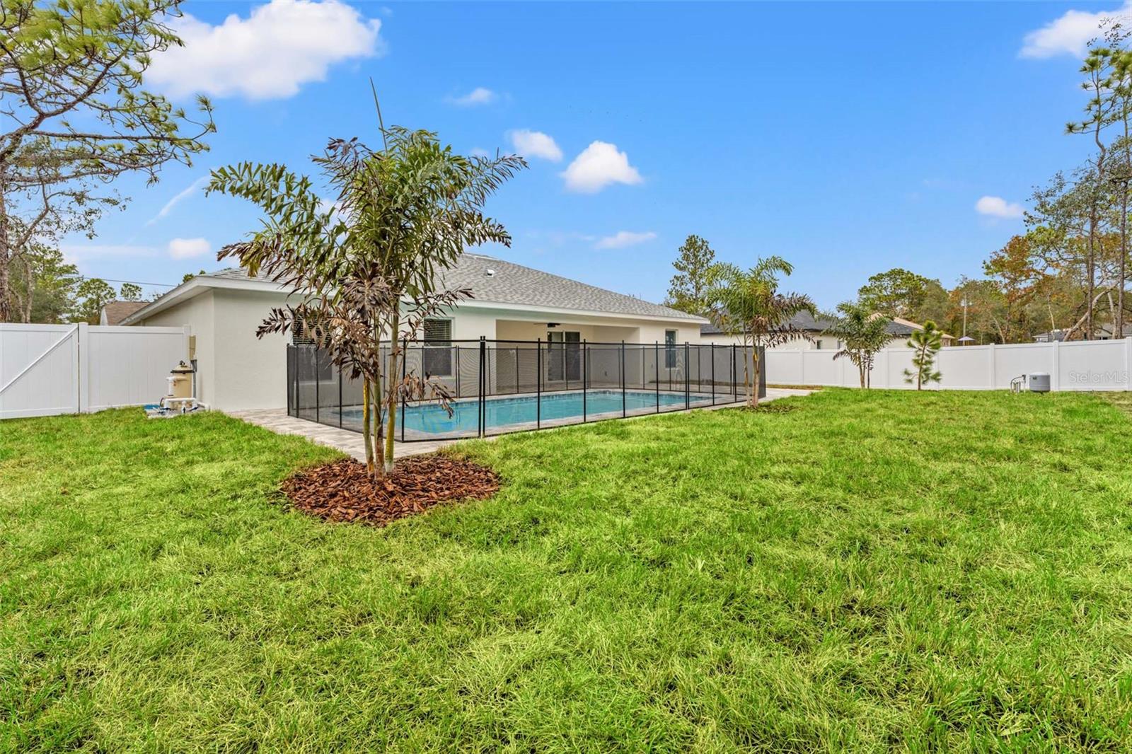 ROYAL HIGHLANDS - Residential