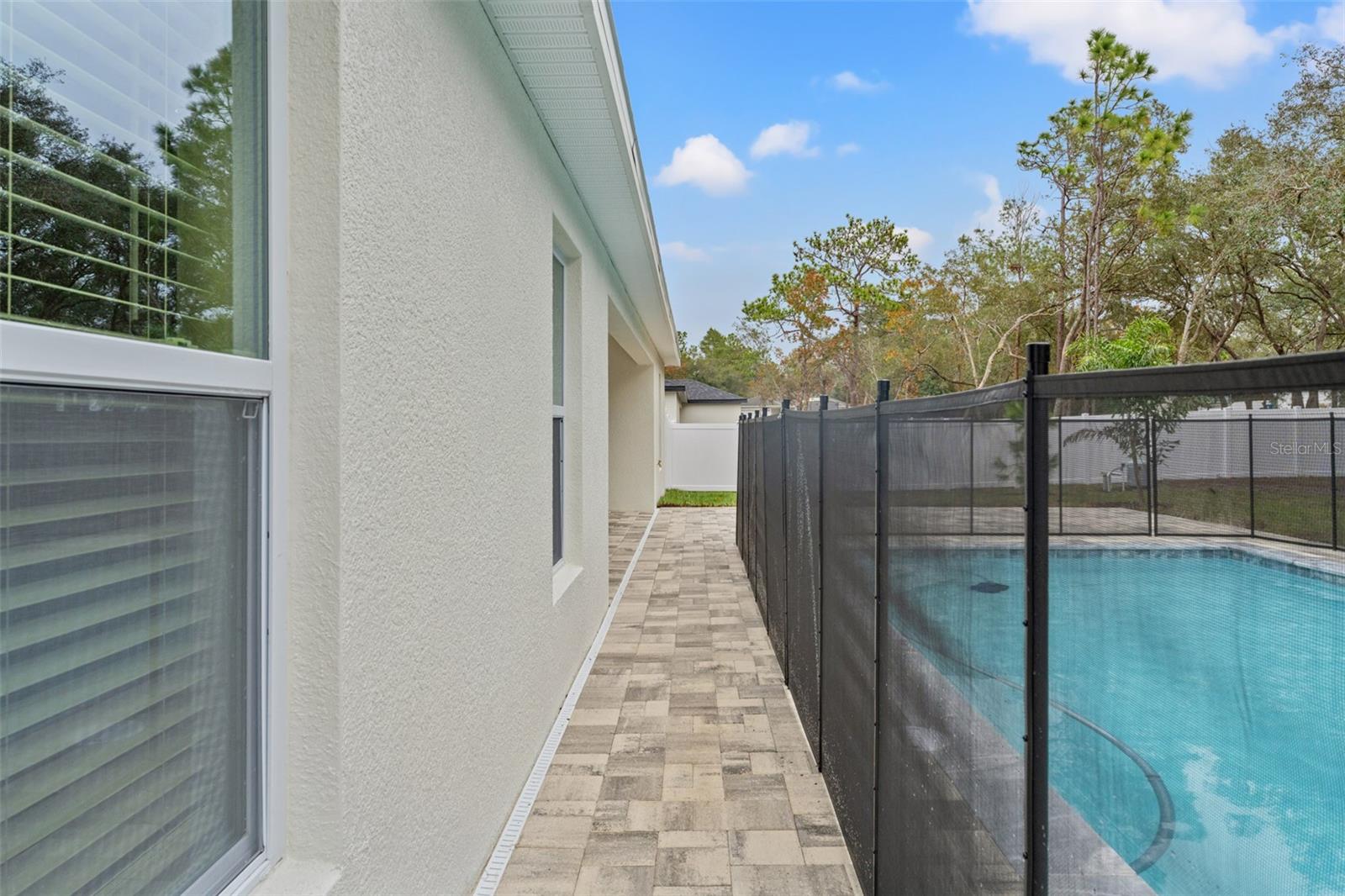 ROYAL HIGHLANDS - Residential