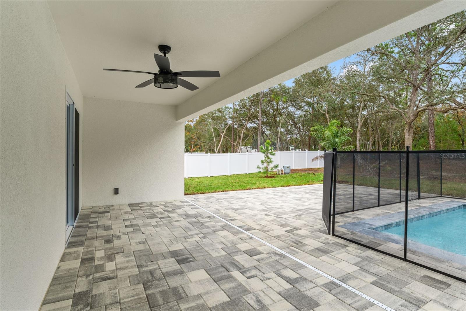 ROYAL HIGHLANDS - Residential