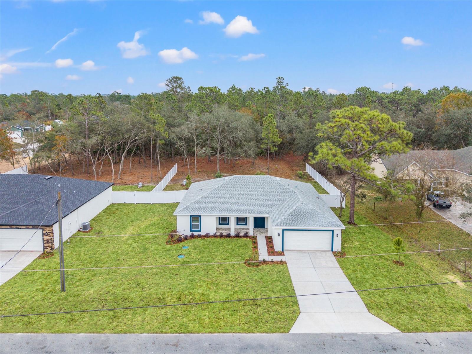 ROYAL HIGHLANDS - Residential