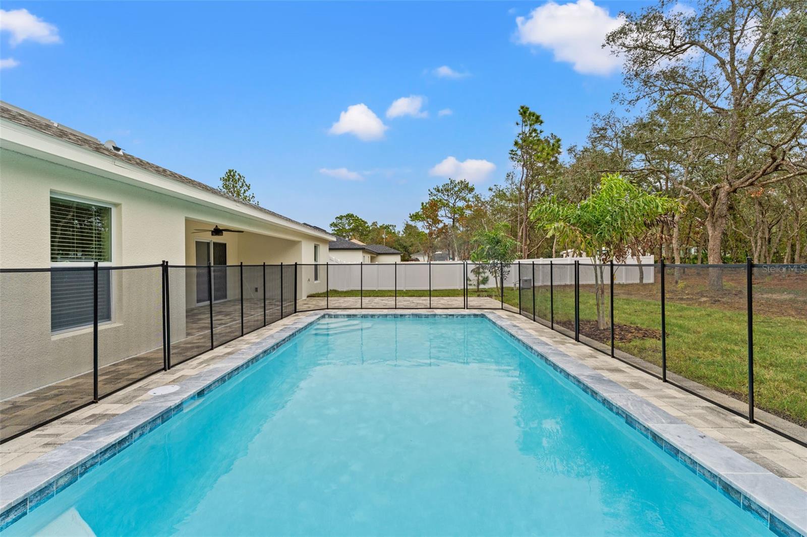 ROYAL HIGHLANDS - Residential