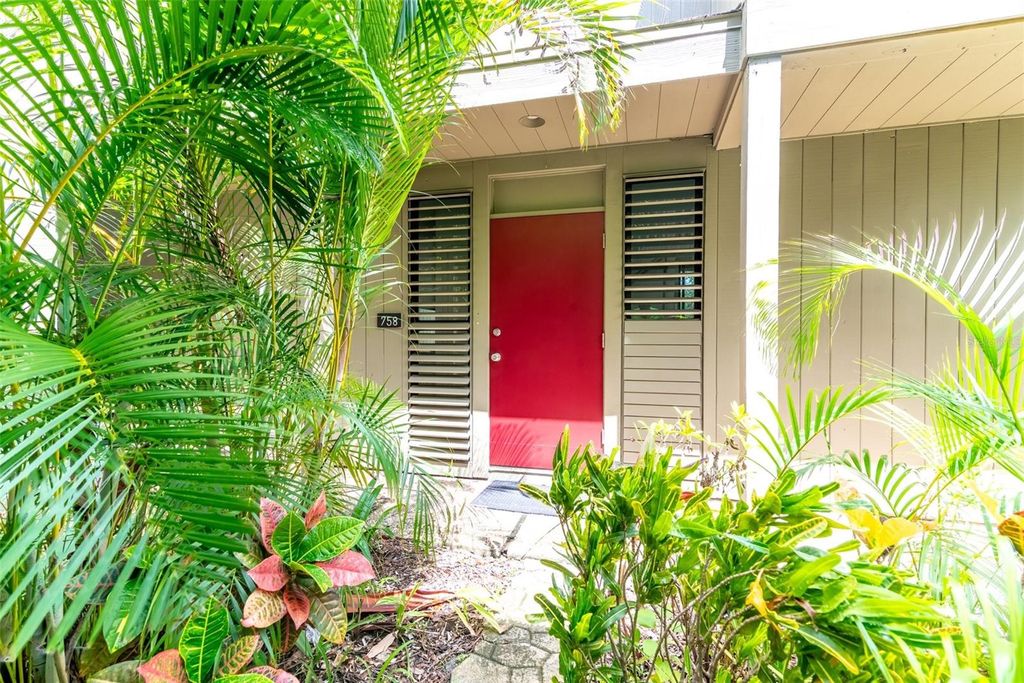 Photo of 758 Pine Run Drive #758, Osprey, FL 34229 (MLS # A4673924)