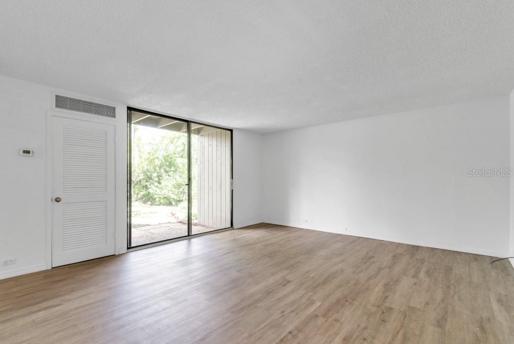 PINE RUN I - Residential Lease