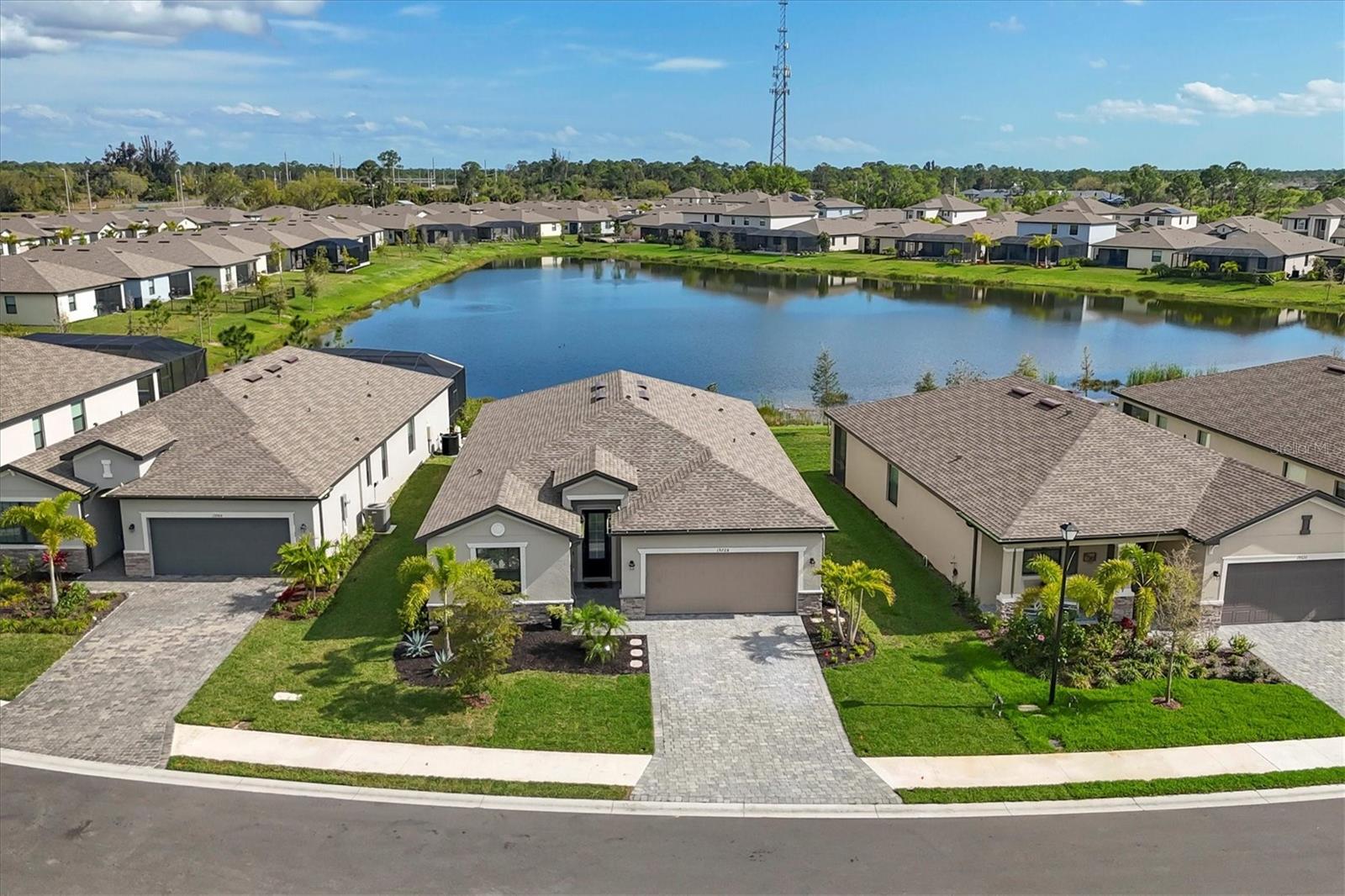 View VENICE, FL 34293 house