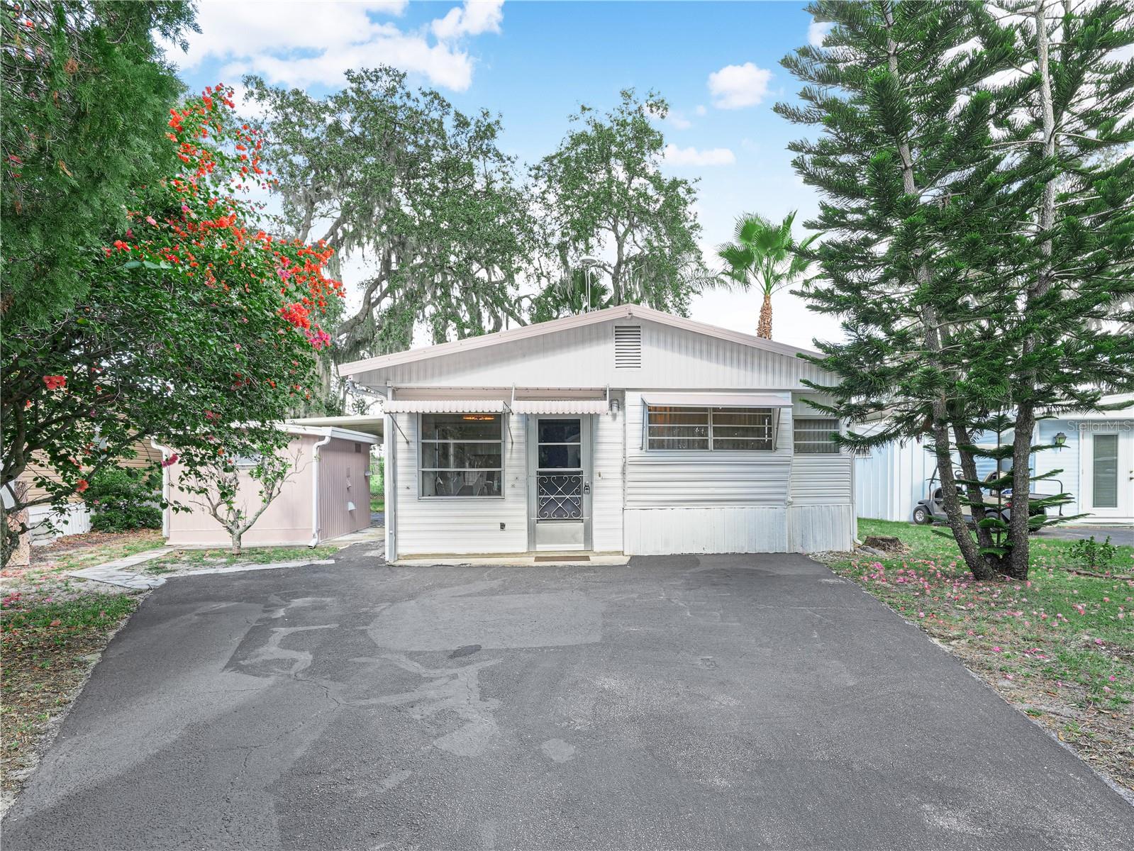 72 SILVERSIDES STREET