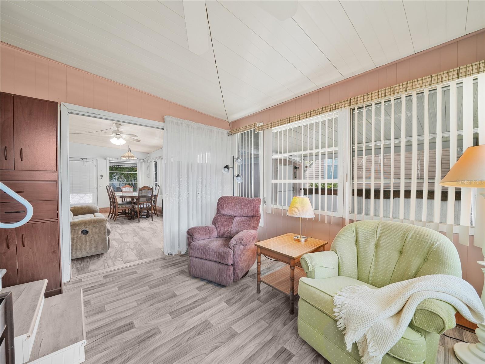 SADDLEBAG - Residential