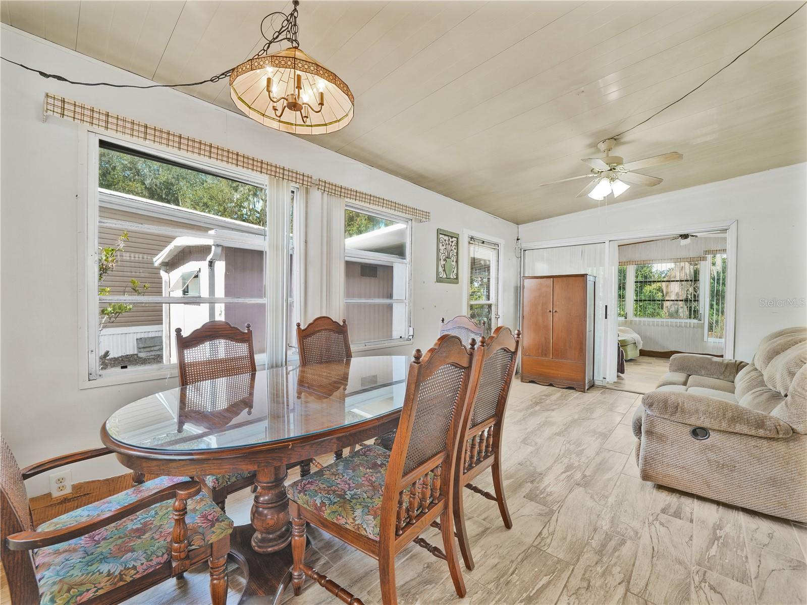 72 SILVERSIDES STREET